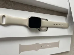 Apple Watch Series 8. NFC ����