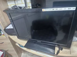 Toshiba. LED ����