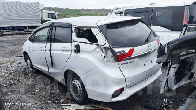 Honda Shuttle. GK8, L15B ����
