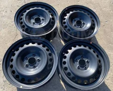 Nissan. 7.0x17", 5x114.3, ET40, �� 67,1���. ����