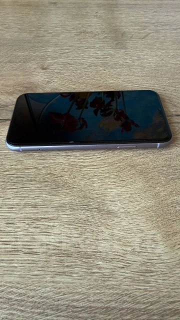 Apple iPhone 11. �/�, 128 ��, �����, ����������, 3G, 4G LTE ����