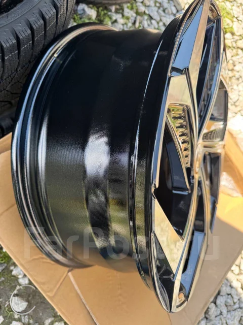 Hyundai. 7.5x19", 5x114.3, ET51, �� 67,1���. ����