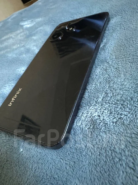 Infinix HOT 30i. �/�, 128 ��, ������, 3G, 4G LTE, 5G, Dual-SIM, ����������, NFC ����