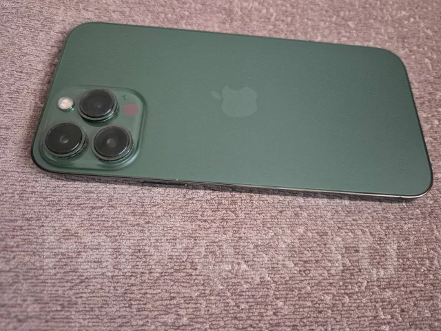 Apple iPhone 13 Pro Max. �/�, 256 ��, �������, 3G, 4G LTE, 5G ����