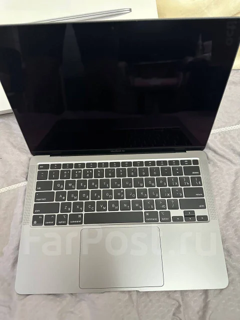 Apple MacBook. WiFi: 1, Bluetooth: 1 ����