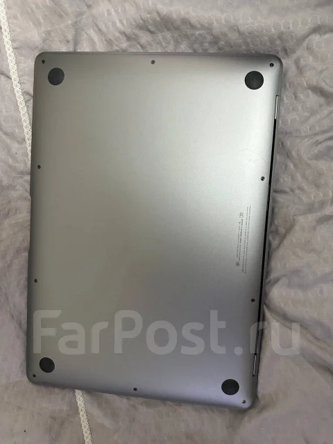 Apple MacBook. WiFi: 1, Bluetooth: 1 ����