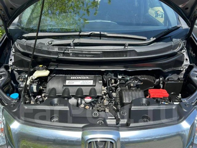 Honda Freed Spike. �������, ��������, 1.5 (88��.�.), ������, 132 000����. �� ����