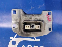 ������� ��������� FORD Focus CB8 IQDB 1684927, ����� 1684927 ����