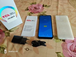 TCL 30 SE. �/�, 64 ��, �����, 3G, 4G LTE, Dual-SIM, NFC ����