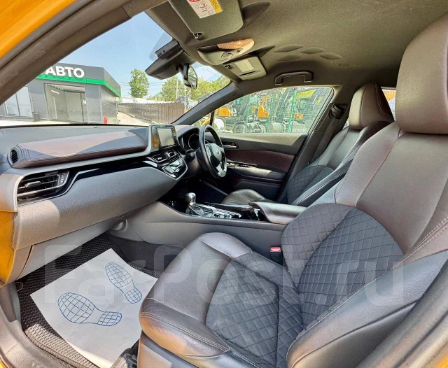 Toyota C-HR. �������, ��������, 1.8 (98��.�.), ������, 135 000����. �� ����