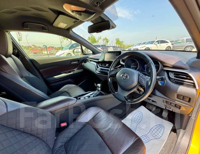Toyota C-HR. �������, ��������, 1.8 (98��.�.), ������, 135 000����. �� ����