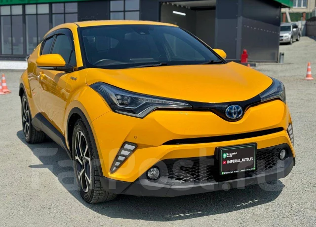 Toyota C-HR. �������, ��������, 1.8 (98��.�.), ������, 135 000����. �� ����