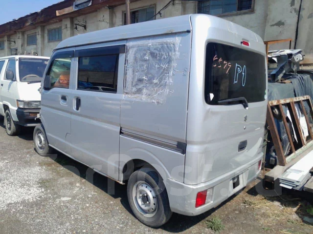 Suzuki Every. DA17V, R06A ����