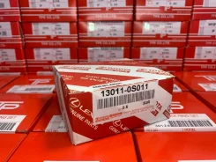 ������ ��������� 130110S011 1URFE 3UR Toyota Land Cruiser LX570 GX460 130110S011 ����
