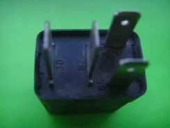 ���� 4 �������� General Motors 24432680 24432680 ����