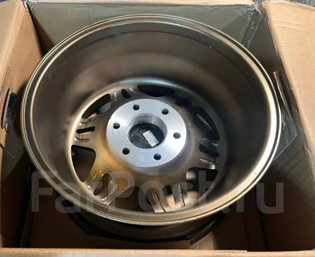 Method. 8.5x17", 6x135, ET0, �� 87���. ��� ����� �� ������������ ����