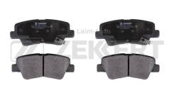  . . . Toyota Auris (E180) 12- Hyundai i30 11- Veloster 11- Kia Ceed II 12- P BS2444 