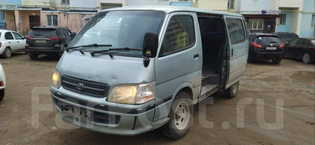 Toyota Hiace. �������, 4wd, 3.0, 300 000����. ��, ��� ��� ����
