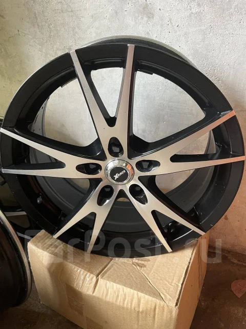 X-Race AF-11. x17", 5x114.3 ����