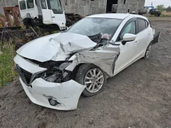 Mazda Axela ����