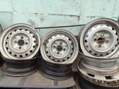 Advan F15. x13", 4x100 ����