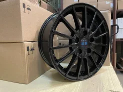 Alcasta M60. 6.5x16", 5x114.3, ET38, �� 67,1���. ����