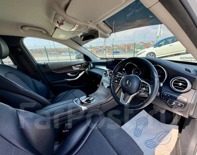 Mercedes-Benz C-Class. �������, ������, 1.6 (156��.�.), ������, 75 000����. �� ����