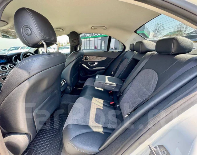 Mercedes-Benz C-Class. �������, ������, 1.6 (156��.�.), ������, 75 000����. �� ����