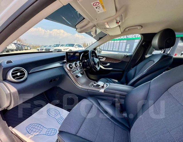 Mercedes-Benz C-Class. �������, ������, 1.6 (156��.�.), ������, 75 000����. �� ����
