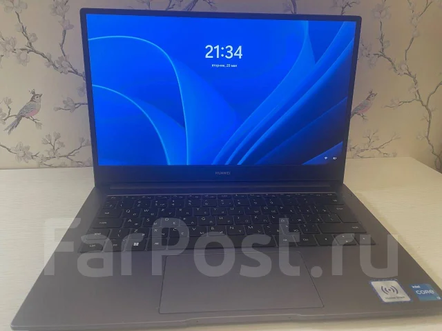 Huawei MateBook D 14. 14", ��� 8 ��, WiFi: 1, Bluetooth: 1 ����