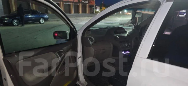 Toyota Platz ����