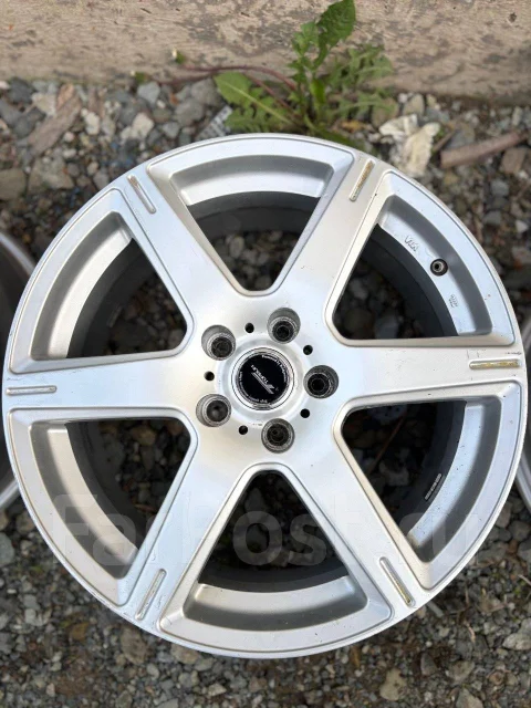 Vianor. x18" ����