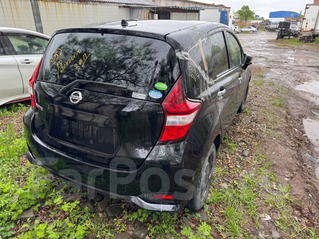 Nissan Note. E12 ����