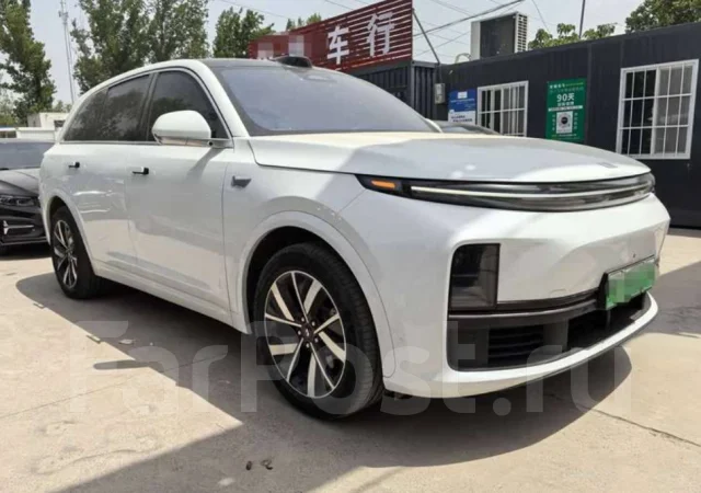 Li L7. �������, 4wd, 1.5 (154��.�.), ������, 6 500����. ��, �/�. ��� ����� �� ������������ ����