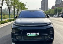 Li L7. �������, 4wd, 1.5 (154��.�.), ������, 5 800����. ��, �/�. ��� ����� �� ������������ ����