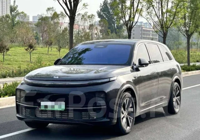 Li L7. �������, 4wd, 1.5 (154��.�.), ������, 5 800����. ��, �/�. ��� ����� �� ������������ ����