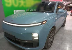 Li L8. �������, 4wd, 1.5 (154��.�.), ������, 820����. ��, �/�. ��� ����� �� ������������ ����