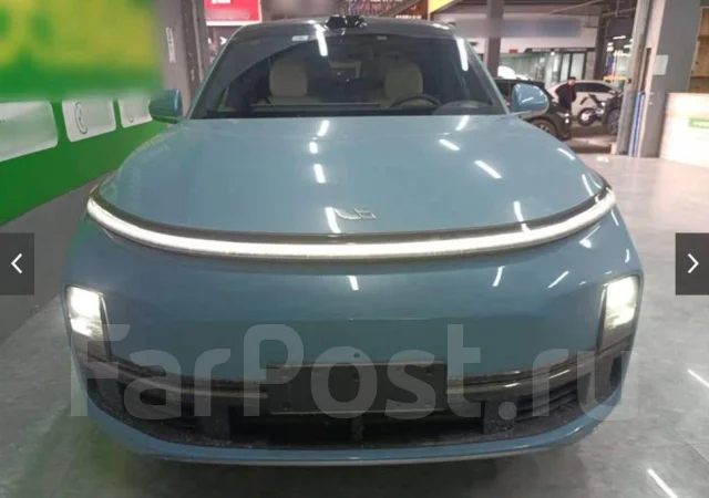 Li L8. �������, 4wd, 1.5 (154��.�.), ������, 820����. ��, �/�. ��� ����� �� ������������ ����