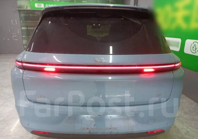 Li L8. �������, 4wd, 1.5 (154��.�.), ������, 820����. ��, �/�. ��� ����� �� ������������ ����