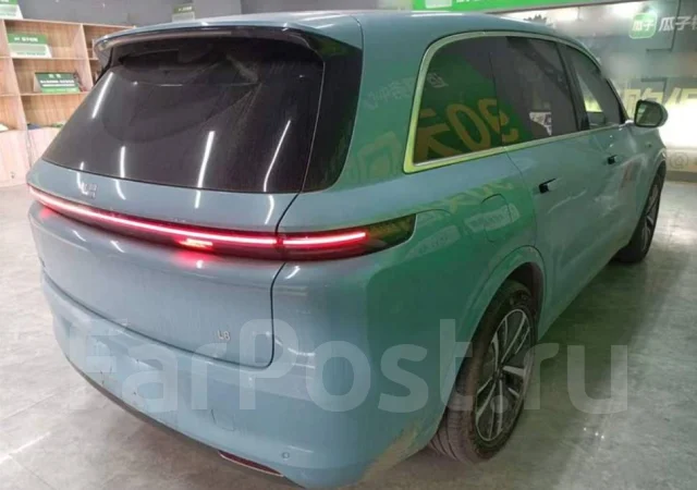 Li L8. �������, 4wd, 1.5 (154��.�.), ������, 820����. ��, �/�. ��� ����� �� ������������ ����