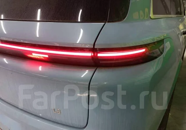 Li L8. �������, 4wd, 1.5 (154��.�.), ������, 820����. ��, �/�. ��� ����� �� ������������ ����