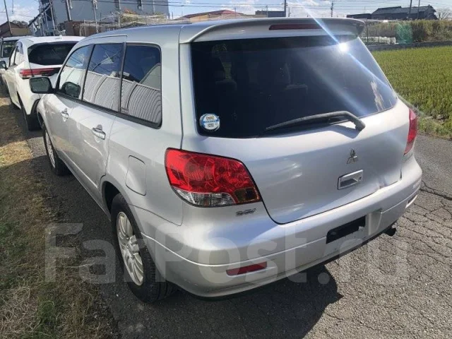 Mitsubishi Airtrek ����