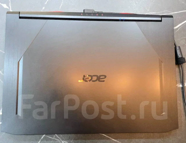 Acer Nitro 5. 15.6", 3����, ��� 32 ��, ���� 500���, WiFi: 1, Bluetooth: 1, ����������� �� 8��. ����