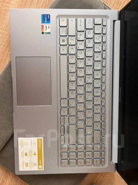 Asus VivoBook 15 X1502ZA. 15.6", 2,5����, ��� 16 ��, ���� 512���, WiFi: 1, Bluetooth: 1 ����