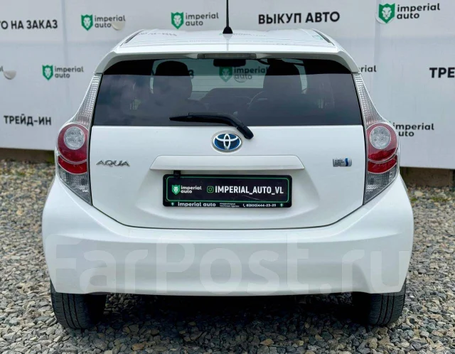 Toyota Aqua. �������, ��������, 1.5 (74��.�.), ������, 158 000����. �� ����