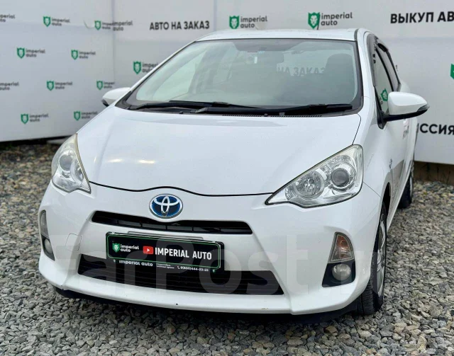 Toyota Aqua. �������, ��������, 1.5 (74��.�.), ������, 158 000����. �� ����