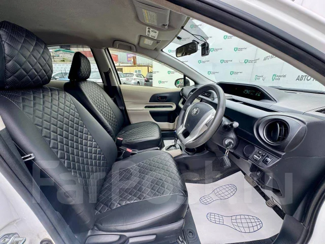 Toyota Aqua. �������, ��������, 1.5 (74��.�.), ������, 158 000����. �� ����