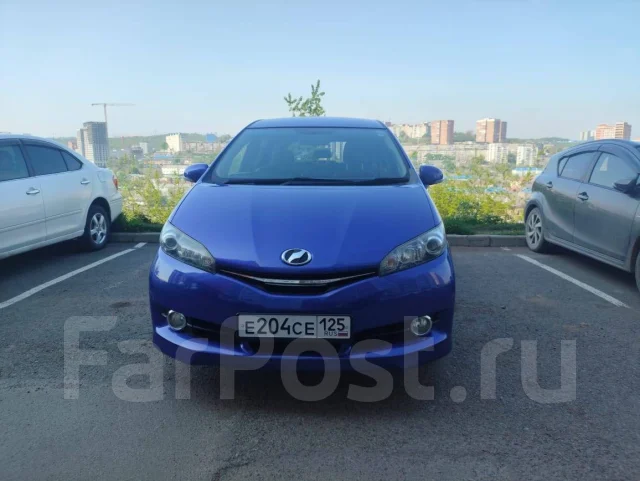 Toyota Wish. ��������, 4wd, 1.8 (130��.�.), ������, 60 000����. �� ����