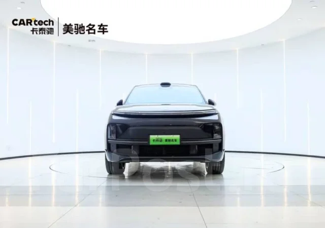 Li L9. �������, 4wd, 1.5 (154��.�.), ������, 1 340����. ��, �/�. ��� ����� �� ������������ ����