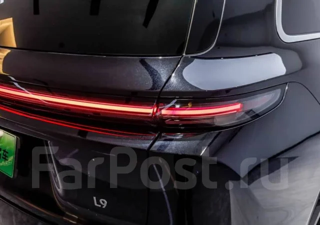 Li L9. �������, 4wd, 1.5 (154��.�.), ������, 1 340����. ��, �/�. ��� ����� �� ������������ ����